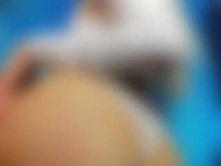 Live cam show with Alessa-mullen - Cumshot on Camming Site