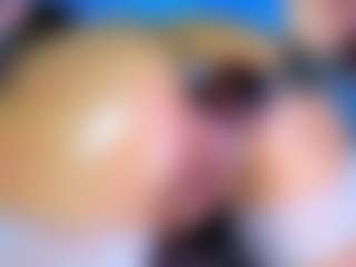 Live cam show with WetPantiess - Double Penetration on Gym Cam Girls