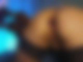 Live cam show with WetPantiess - Smoking on Uber Horny