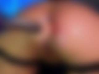 Live cam show with WetPantiess - Facial on Camiplay Live