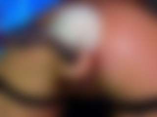 Live cam show with WetPantiess - BBW MILF on slutload