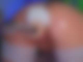 Live cam show with WetPantiess - Facial on Fling VIP Chat