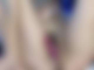 Live cam show with Marrie - Big Clit on luckytryst.com