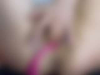 Live cam show with Marrie - Nora on xxxlivecams.org