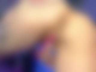 Live cam show with Marrie - Bush on Instabang