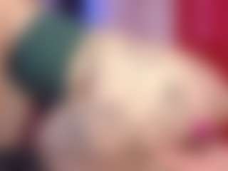 Live cam show with Marrie - Flexible on TeamSkeetLive