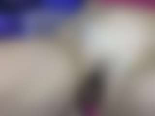 Live cam show with Marrie - Flexible on Uber Horny