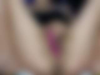 Live cam show with Marrie - Flexible on SxyPornLive