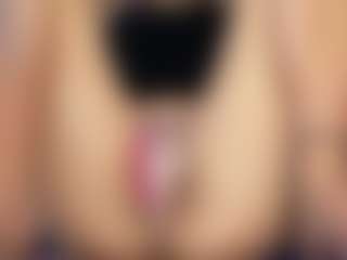 Live cam show with Marrie - Big Clit on Dolls Live