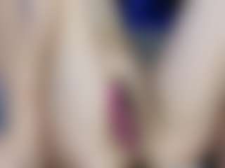 Live cam show with Marrie - Flexible on WildCum