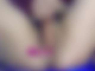 Live cam show with Marrie - Nora on Gym Cam Girls
