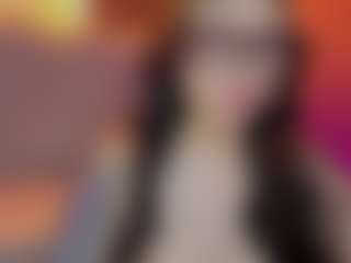 Live cam show with SEXYHELA - Anal on AdultVida.com