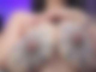 Live cam show with GODDESS HELA - Lactation on fapnchat