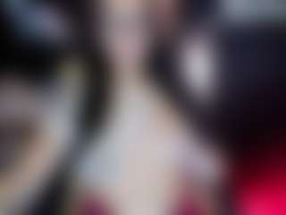Live cam show with GODDESS HELA - Garter on Lustler