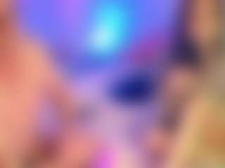Live cam show with OurJourneyXoXO - Mature Middle Aged on Camversity