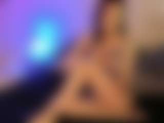 Live cam show with OurJourneyXoXO - Bedroom Mature on Camsoda