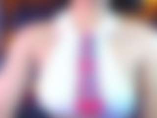 Live cam show with VIOLETHSKINNY - Smoking on madthumbs