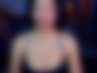 Live cam show with VIOLETHSKINNY - Submissive on livesuperchat.net
