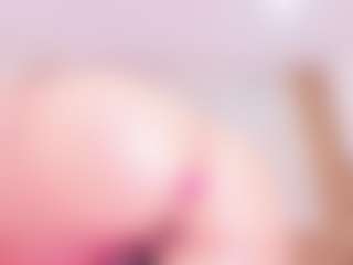 MiaVelveett's Live Sex Cam Show