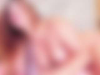 MiaVelveett's Live Sex Cam Show