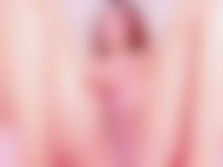 MiaVelveett's Live Sex Cam Show