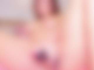 MiaVelveett's Live Sex Cam Show