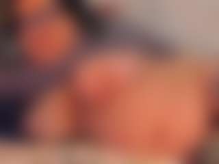 Live cam show with Bananasquirtt - Alt on Camsoda