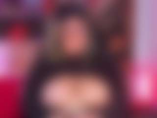 Bananasquirtt MILF webcam performer live streaming