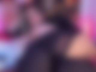Bananasquirtt's Live Sex Cam Show