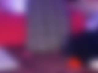 Bananasquirtt's Live Sex Cam Show