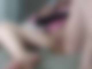 Live cam show with Lilith-NoirF - Green Eyes on Uber Horny