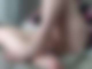 Live cam show with Lilith-NoirF - Green Eyes on SmokeAndPoke
