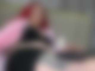 Live cam show with Lilith-NoirF - Upskirt on AdultVida.com