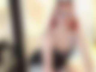Live cam show with Lilith-NoirF - Upskirt on AdultVida.com