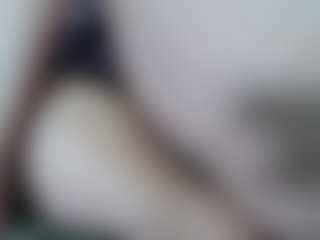 Live cam show with Lilith-NoirF - Upskirt on SinfulBabes