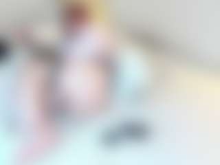 Live cam show with Lilith-NoirF - Red Hair on CamSodaAdn