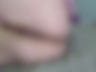 Live cam show with Lilith-NoirF - Upskirt on Camsoda