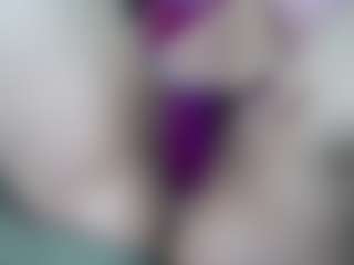 Show en direct avec Lilith-NoirF - Green Eyes sur Camsoda