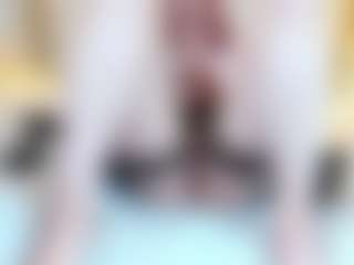 Live cam show with Lilith-NoirF - Green Eyes on Camsoda Late Night