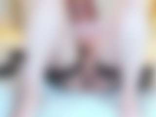 Live cam show with Lilith-NoirF - Red Hair on Camsoda