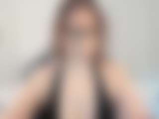 SaraDesireXO's Live Sex Cam Show