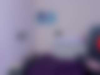 Live cam show with kiratenebris - Brown Eyes on xplaylive.com