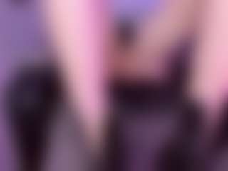 Live cam show with kiratenebris - Smoking on slutload