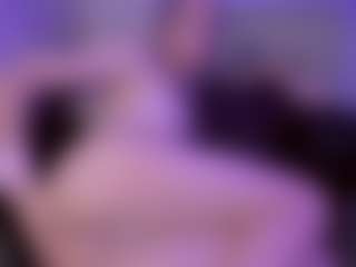 Live cam show with kiratenebris - Spank on madthumbs