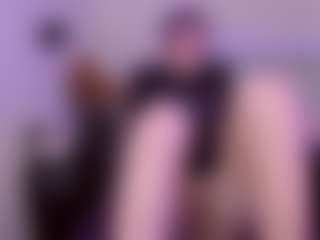 kiratenebris's Live Sex Cam Show
