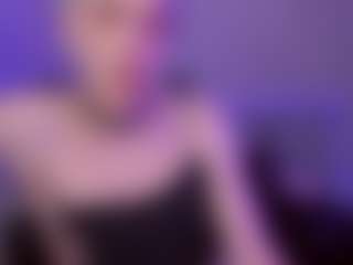 Live cam show with kiratenebris - Gape on Camsoda