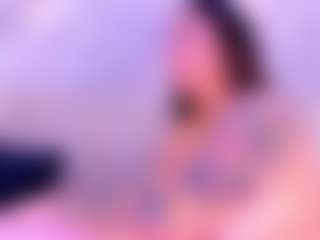 MelissaBloomm's Live Sex Cam Show