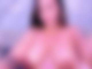 Live cam show with MelissaBloomm - Deepthroat on madthumbs