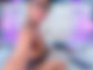 QUEENASS's Live Sex Cam Show