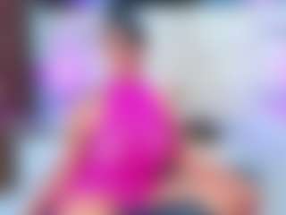 QUEENASS's Live Sex Cam Show